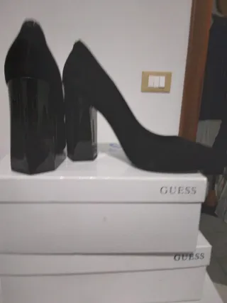 Scarpe tacco Guess nere