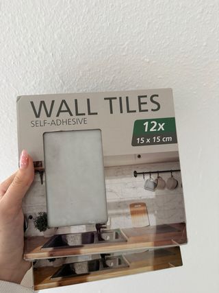 Baldosas pared autoadhesivas