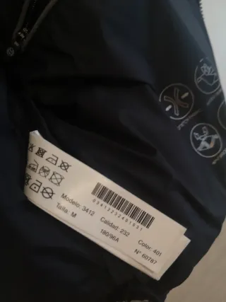 Cazadora acolchada Massimo Dutti azul marino