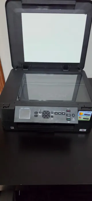 Impresora Brother DCP-J572W Wifi