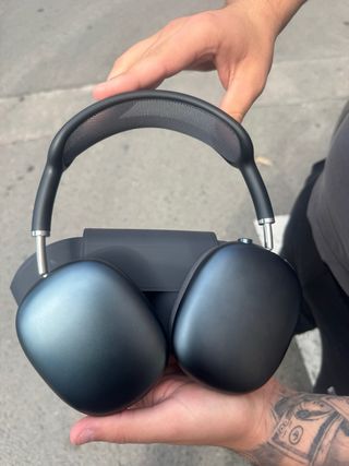 Airpods Max Space Gray