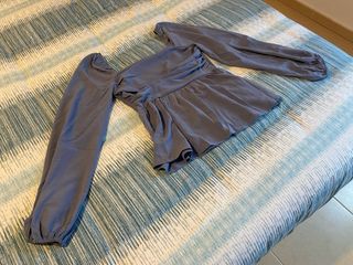 Blusa azul manga larga mujer