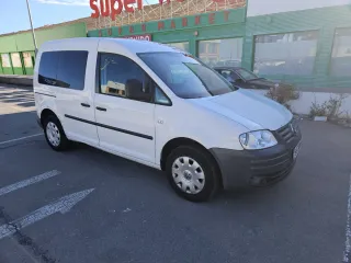 Volkswagen Caddy 2006