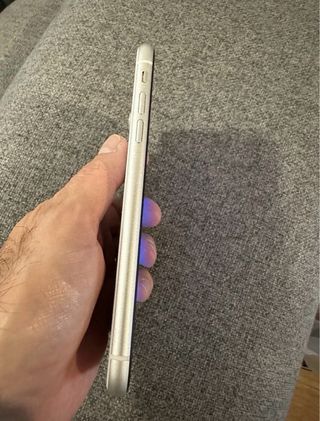 iPhone XR Blanco 64GB Como Nuevo Batería 80%