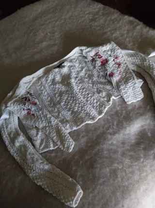 Chaqueta torera perlé bordada