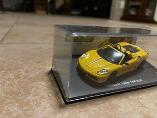 Modellino Ferrari Scuderia Spider 16M 2008