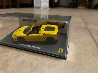 Modellino Ferrari Scuderia Spider 16M 2008