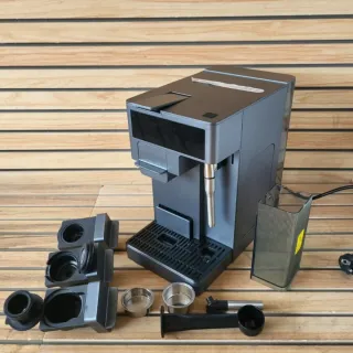 Cafetera express y de cápsulas (Multicápsula)