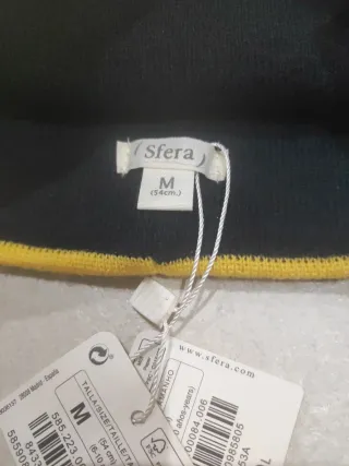 Gorro Nuevo y guantes de nieve