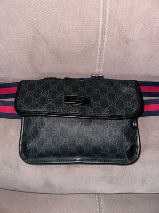 Riñonera Gucci GG Gris Roja Vintage