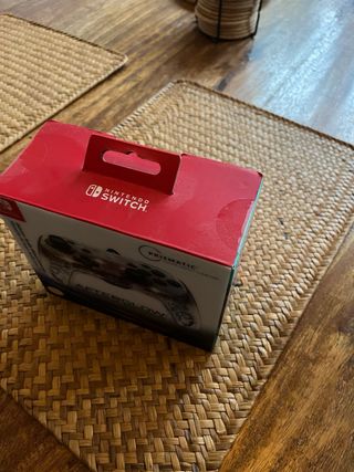 Mando Nintendo Switch Afterglow Deluxe+ Audio