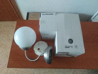 Lámpara de pared Ikea LILLHOLMEN