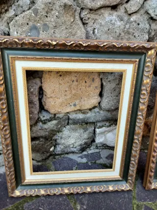 Coppia Cornici Legno Oro e Verde