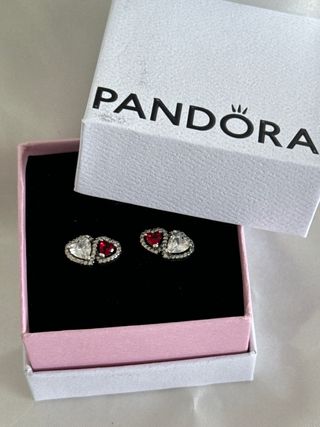 Pendientes de Corazones Rojo y Blanco.