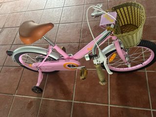 Bicicleta infantil rosa sin usar