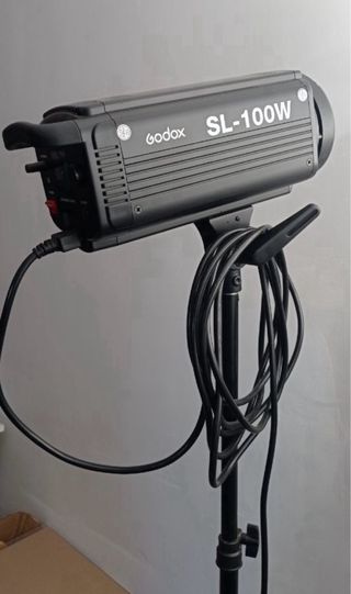Godox SL100W luz LED profesional 100W Bowens