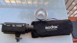 Godox SL100W luz LED profesional 100W Bowens