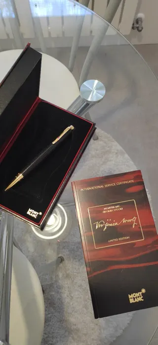 Bolígrafo Montblanc Edición Limitada Virginia Wool