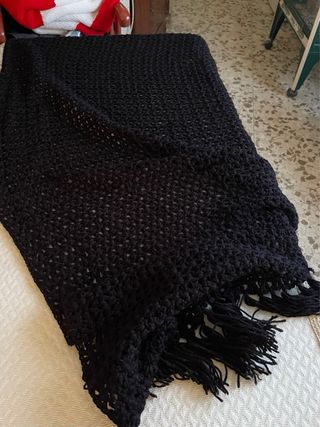 Chal toca toquilla ganchillo negro manton a mano
