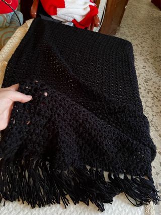 Chal toca toquilla ganchillo negro manton a mano