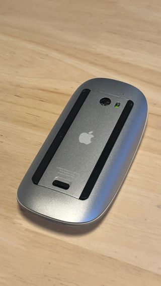 Ratón Apple Magic Mouse A1296