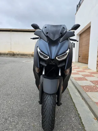 Yamaha XMAX 125 Negra/Azul