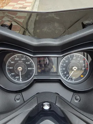Yamaha XMAX 125 Negra/Azul