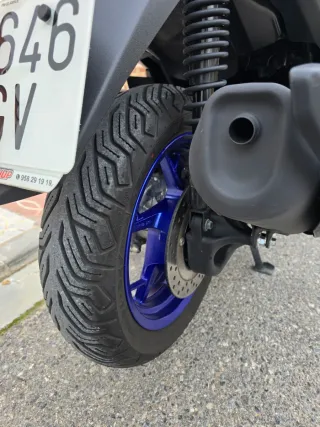 Yamaha XMAX 125 Negra/Azul