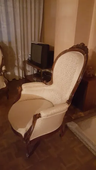 Tresillo y 2 butacas Louis Philippe Francia S. XIX