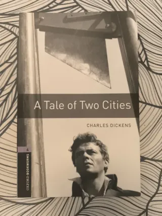 Oxford Bookworms Library: Level 4: A Tale of Tw...
