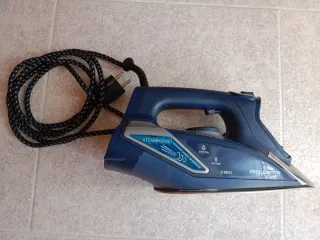 Plancha Rowenta Steamforce Microsteam