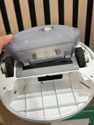 Robot Aspirador Roomba Combo Essential