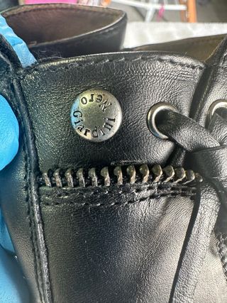 Scarponcino donna Nero Giardini zip nero