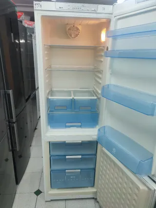 Nevera marca Balay 185/60cm con garantía transport