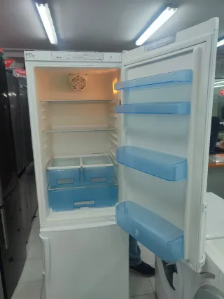 Nevera marca Balay 185/60cm con garantía transport