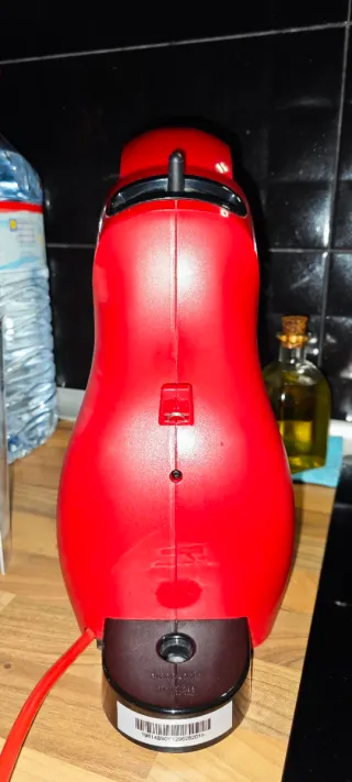 Cafetera cápsulas roja De'Longhi