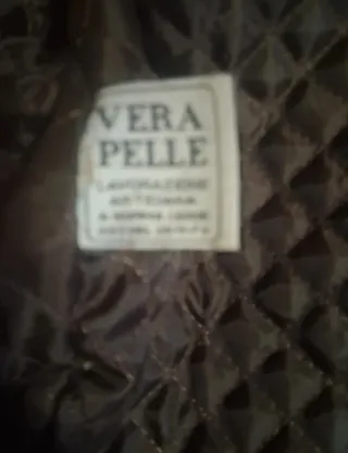 Giaccone uomo in pelle marrone con zip