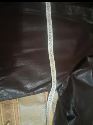 Giaccone uomo in pelle marrone con zip