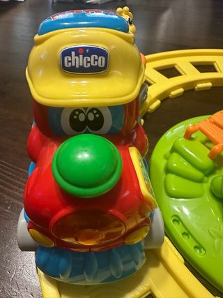 Trenino Chicco con accessori funzionante parla1