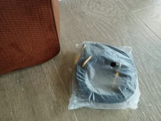 Bolso maletín mujer marrón con cadena dorada