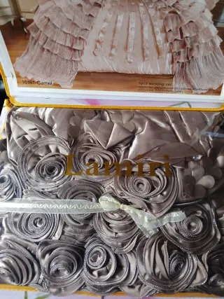 Colcha de lujo. (Cama)