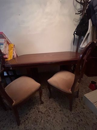 Mesa de comedor extensible + 6 sillas