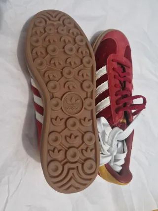Scarpe Adidas Gazelle Rosse e Gialle