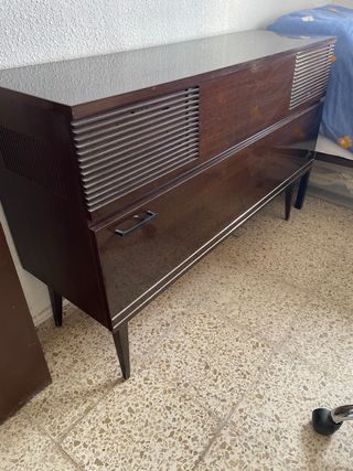 Aparador Radio Grundig Marrón