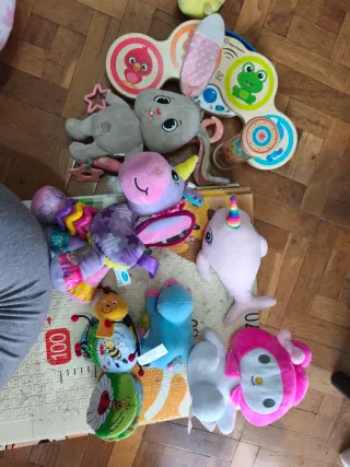 Lote Juguetes Bebé Peluches y Musicales