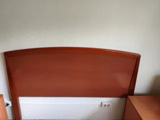 Cabecero de madera cerezo 135cm