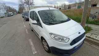 Ford Transit Courier 2017