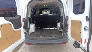 Ford Transit Courier 2017