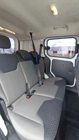 Ford Transit Courier 2017
