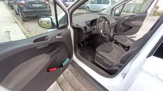 Ford Transit Courier 2017